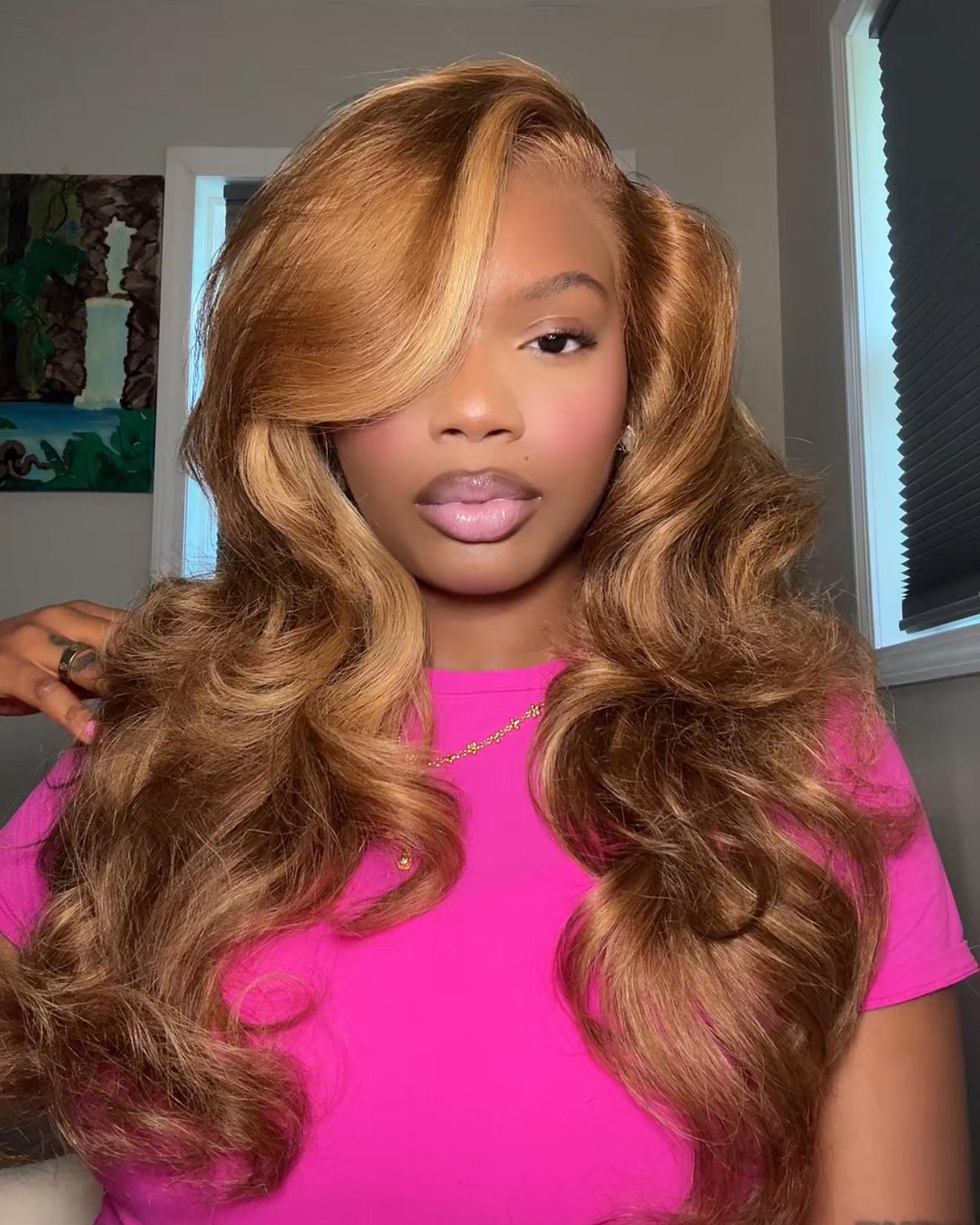 【$299 = 2 WIGS】Arabella 6x5 invisible knots Glueless Honey Blonde Highlights On Brown Wig Body Wave Wig Realistic Hairline